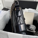 Fashion GABRIELLE Small Hobo A91810 Black Bag Aged Calfskin 20CM