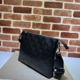 Designer Gucci Cheap 696009 GG embossed Black messenger bag