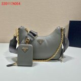 Replica Prada Handbags Cheap Highest Quality For Leather Hobo Re-Edition You