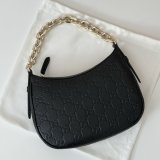 Gucci 815409 Black GG Emblem Small Shoulder Chain Knockoff Bag